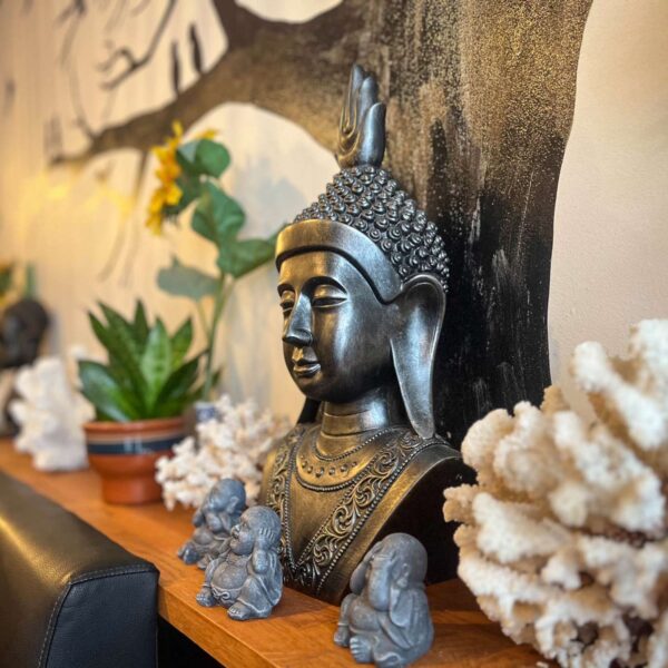 BANN THAI - RESTAURANG - HÖGBSY